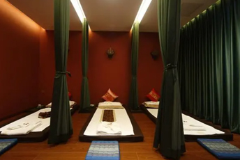 北京海淀泰式按摩的被动瑜伽：当身体被折叠成诗